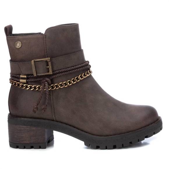 NEW XTI women's side zipper booties in taupe